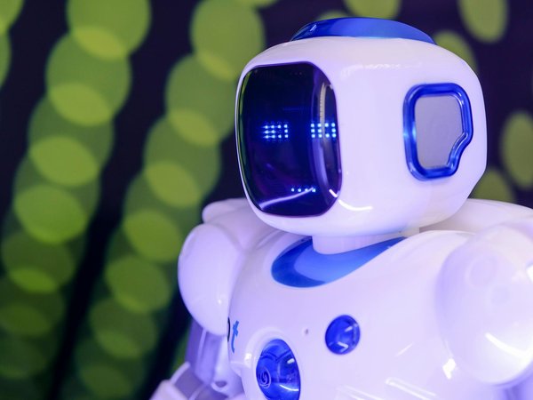 Boosting Mobile Payment Safety: Top Strategies for Protecting UK Gig Economy Workers